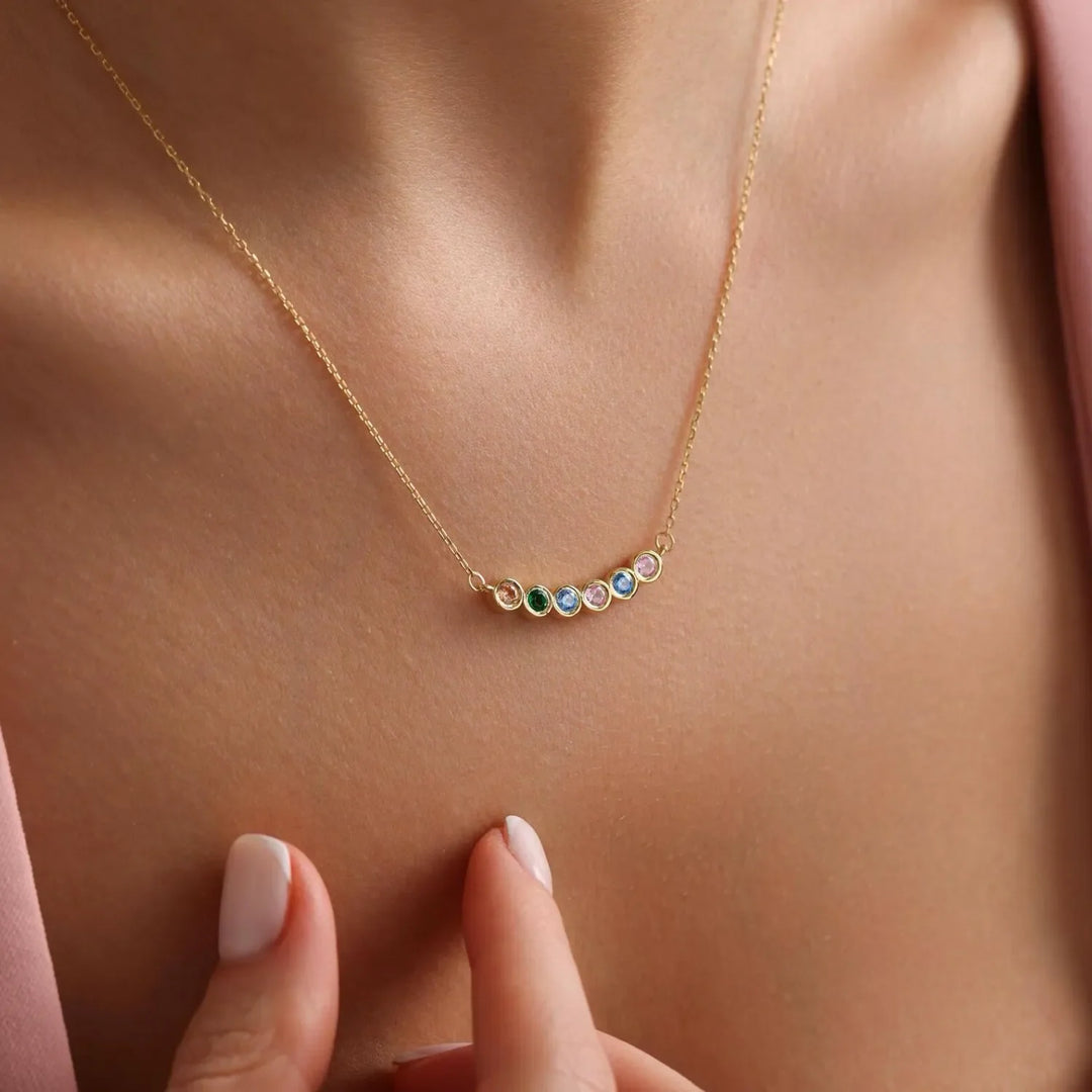 COLLIER AVEC PIERRE DE NAISSANCE