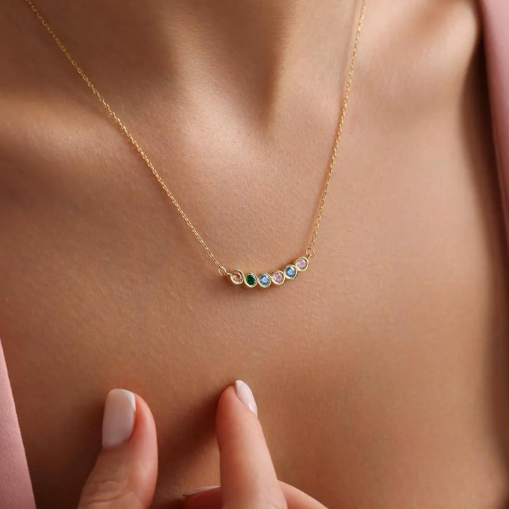 COLLIER AVEC PIERRE DE NAISSANCE