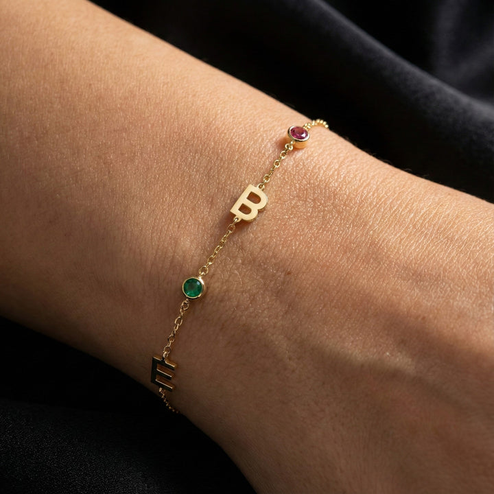 BRACELET ÉLÉGANT ORNÉ DE PIERRES