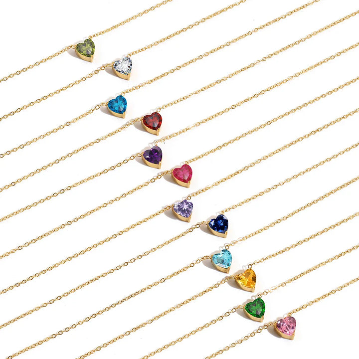 COLLIER AVEC UNE PIERRE DE NAISSANCE EN FORME DE CŒUR