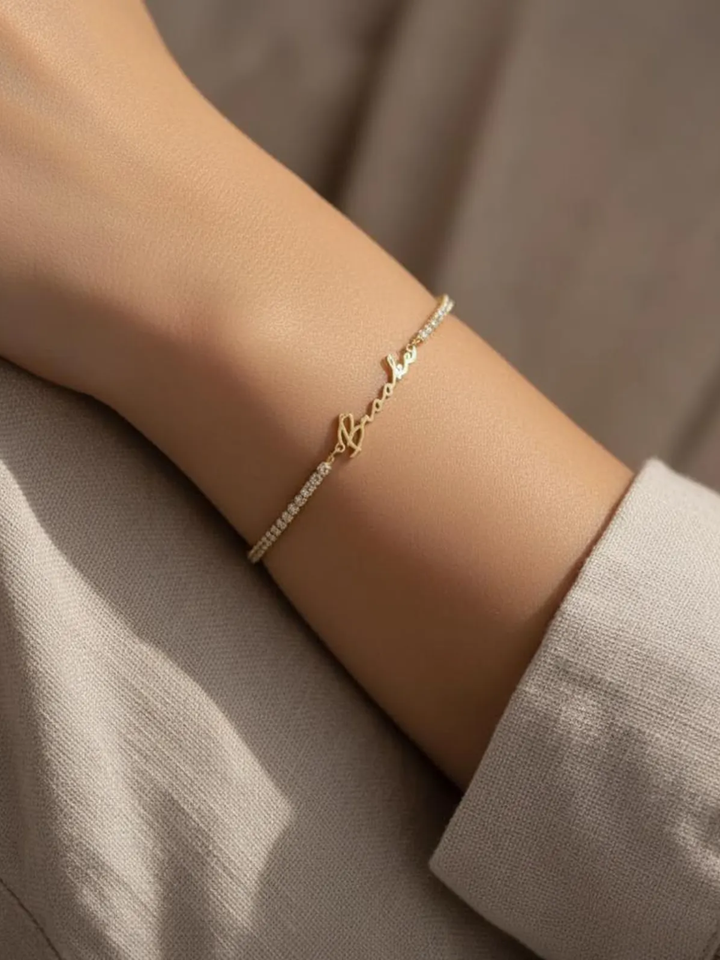 BRACELET PERSONNALISÉ AVEC PRÉNOM ET ZIRCONE