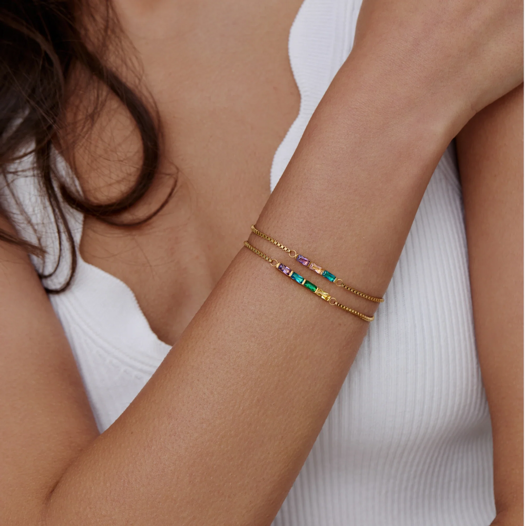 BRACELET FIN BAGUETTE AVEC PIERRE DE NAISSANCE