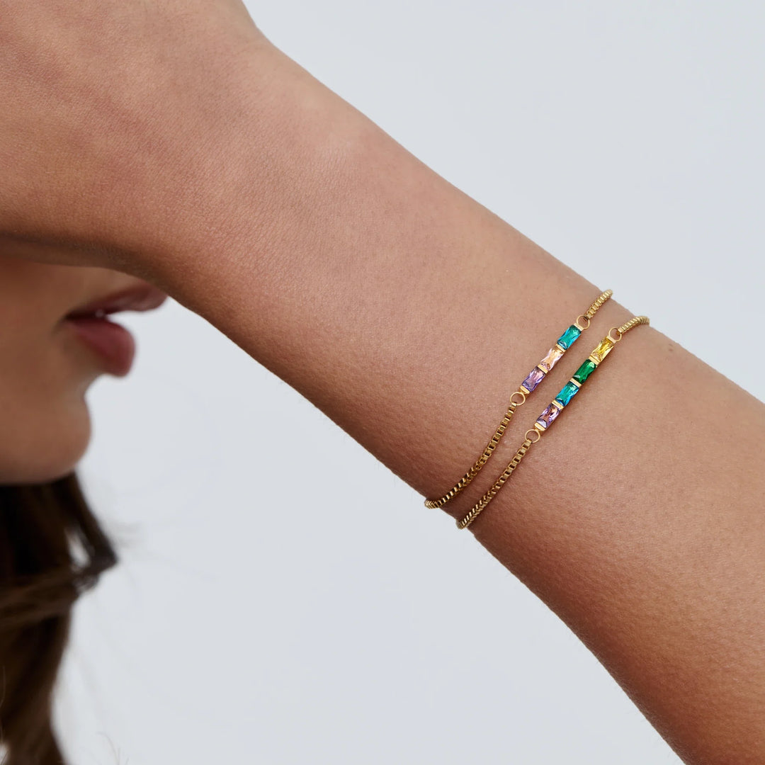 BRACELET FIN BAGUETTE AVEC PIERRE DE NAISSANCE