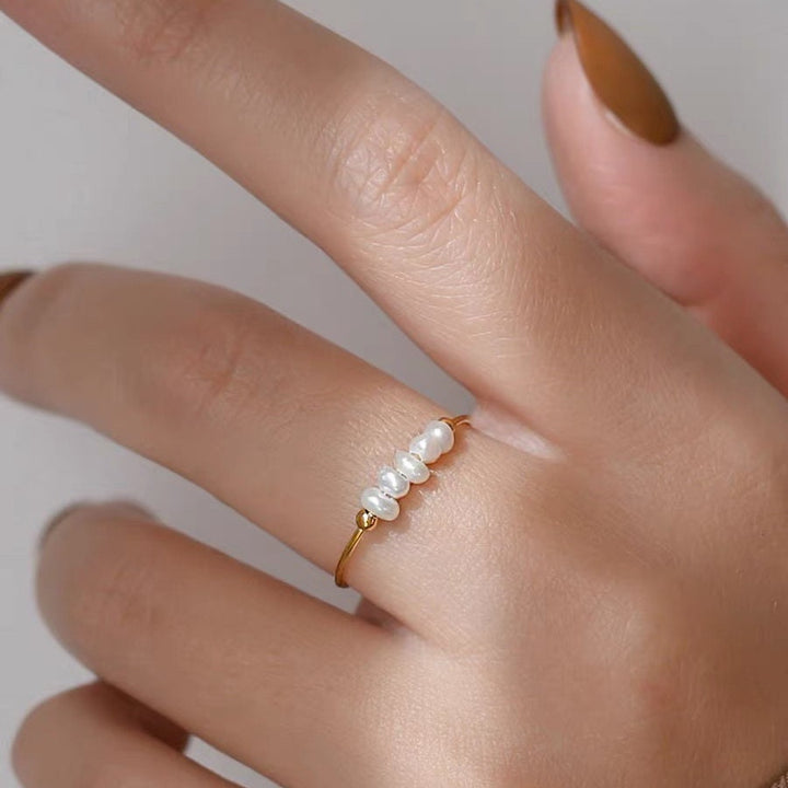 BAGUE AVEC PERLES D'EAU DOUCE